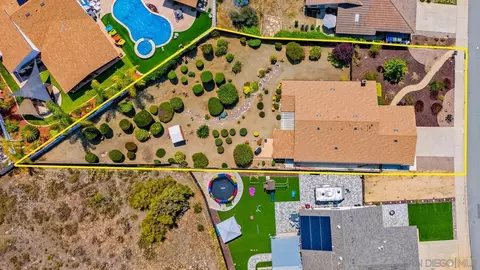 View/Area - 2011 Elva St, El Cajon, CA 92019 photo 12 of 16
