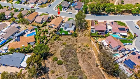 View/Area - 2011 Elva St, El Cajon, CA 92019 photo 9 of 16