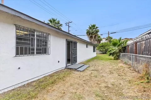 Exterior - 9616 Apple St, Spring Valley, CA 91977 photo 4 of 4