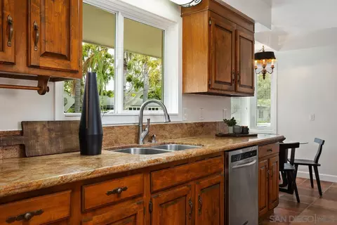 6307 Via Maria, La Jolla, CA 92037 photo 16