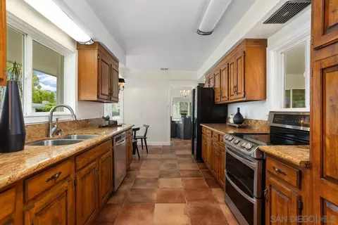6307 Via Maria, La Jolla, CA 92037 photo 15