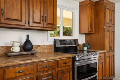 6307 Via Maria, La Jolla, CA 92037 photo 17