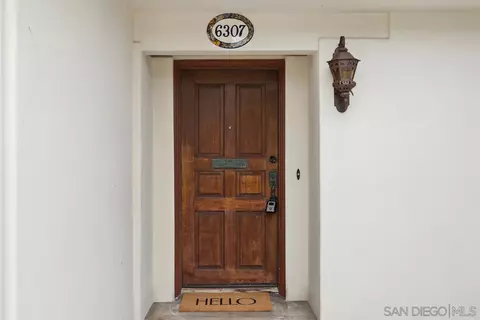 6307 Via Maria, La Jolla, CA 92037 photo 4