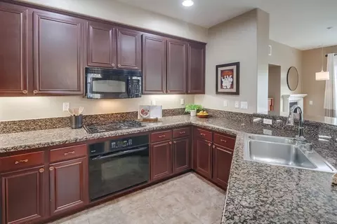 Kitchen - 43 Via Sovana, Santee, CA 92071 photo 1 of 3