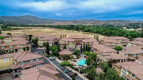 View/Area - 43 Via Sovana, Santee, CA 92071 photo 1 of 2