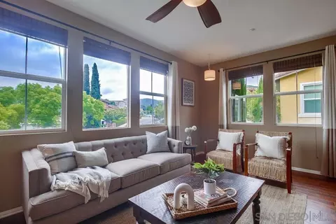 Living - 43 Via Sovana, Santee, CA 92071 photo 2 of 3