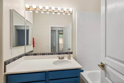 Bath - 6660 Curlew Ter, Carlsbad, CA 92011 photo 2 of 3