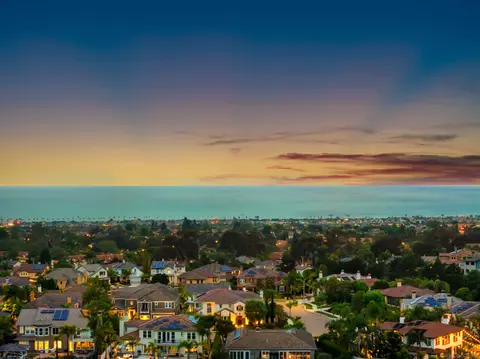 View/Area - 6660 Curlew Ter, Carlsbad, CA 92011 photo 1 of 10