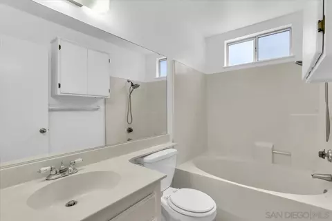 Bath - 15209 Mauna Loa, Hesperia, CA 92345 photo 2 of 2