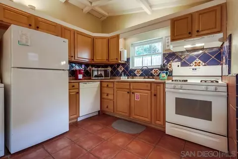 Kitchen - 1140 S Nevada St, Oceanside, CA 92054 photo 1 of 4