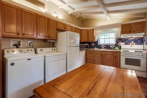 Other - 1140 S Nevada St, Oceanside, CA 92054 photo 6 of 9