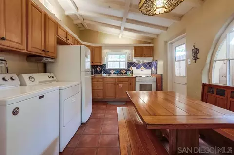 Kitchen - 1140 S Nevada St, Oceanside, CA 92054 photo 4 of 4