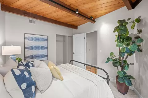Bedroom - 2036 Santa Fe, Del Mar, CA 92014 photo 2 of 6