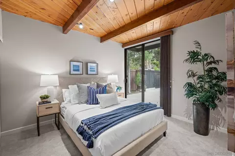 Bedroom - 2036 Santa Fe, Del Mar, CA 92014 photo 3 of 6