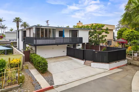 Exterior - 2036 Santa Fe, Del Mar, CA 92014 photo 1 of 6