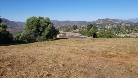 0 Knoll Park Ln #0, Fallbrook, CA 92028 photo 3