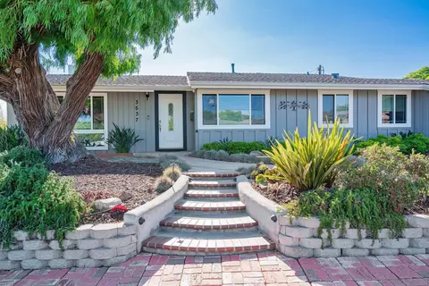 3537 Addison St, San Diego, CA 92106