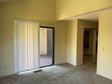 Living - 15646 Davis Cup Ln, Ramona, CA 92065 photo 7 of 8