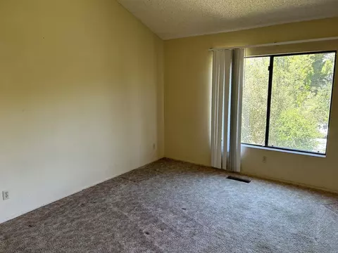 Living - 15646 Davis Cup Ln, Ramona, CA 92065 photo 8 of 8