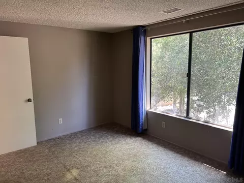Bedroom - 15646 Davis Cup Ln, Ramona, CA 92065 photo 3 of 6