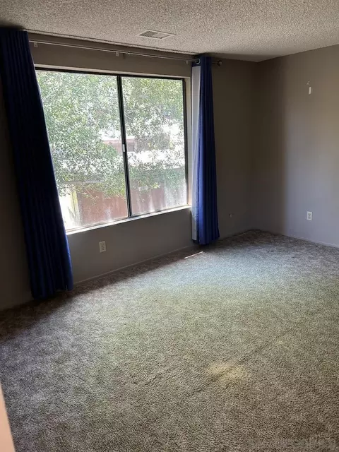 Bedroom - 15646 Davis Cup Ln, Ramona, CA 92065 photo 2 of 6