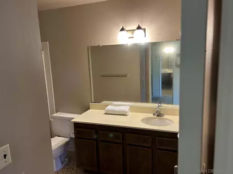 Bath - 15646 Davis Cup Ln, Ramona, CA 92065 photo 2 of 5