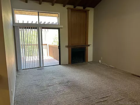 Living - 15646 Davis Cup Ln, Ramona, CA 92065 photo 3 of 8