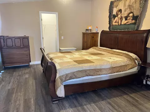 Bedroom - 22545 El Centro Rd, Apple Valley, CA 92307 photo 5 of 7
