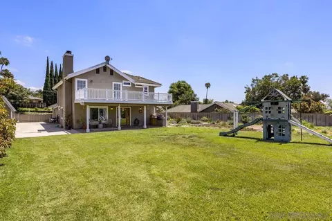Exterior - 1511 Conway Dr, Escondido, CA 92027 photo 17 of 19