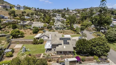 View/Area - 1511 Conway Dr, Escondido, CA 92027 photo 5 of 5