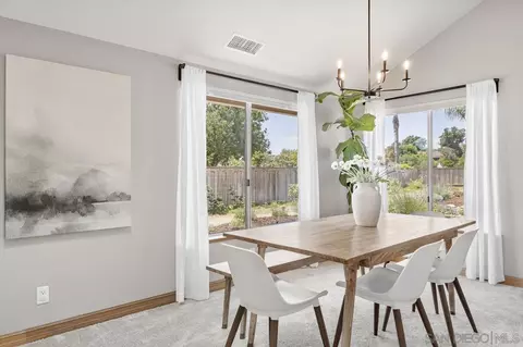Dining - 1511 Conway Dr, Escondido, CA 92027 photo 2 of 4