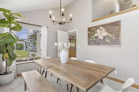 Dining - 1511 Conway Dr, Escondido, CA 92027 photo 3 of 4