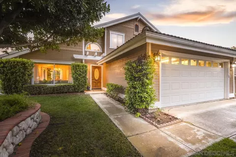 Exterior - 1511 Conway Dr, Escondido, CA 92027 photo 4 of 19