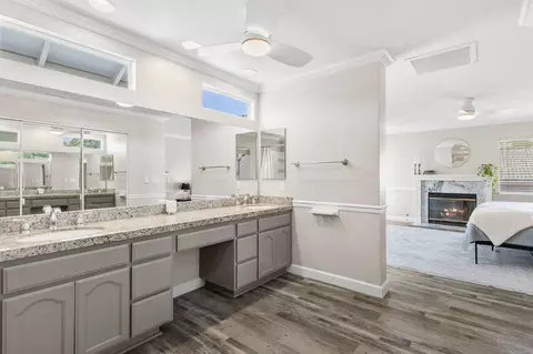Bath - 1511 Conway Dr, Escondido, CA 92027 photo 2 of 4