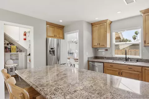 Kitchen - 1511 Conway Dr, Escondido, CA 92027 photo 2 of 4