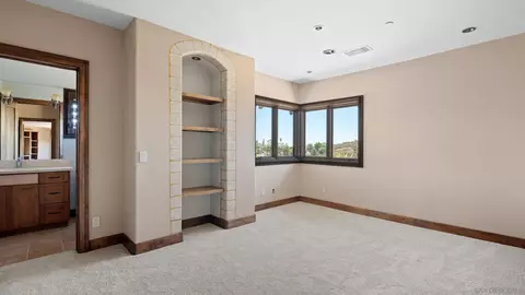 Bedroom - 15955 Running Deer Trl, Poway, CA 92064 photo 2 of 4