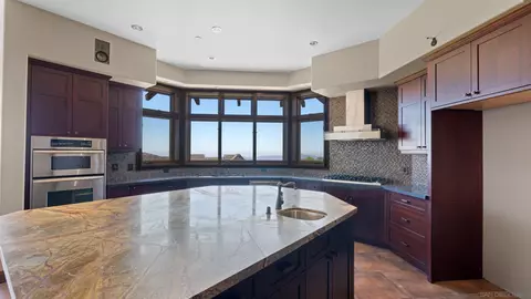 Kitchen - 15955 Running Deer Trl, Poway, CA 92064 photo 1 of 4