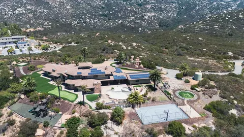 View/Area - 15955 Running Deer Trl, Poway, CA 92064 photo 1 of 2
