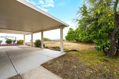 2223 Casa Cielo, Spring Valley, CA 91977 photo 35