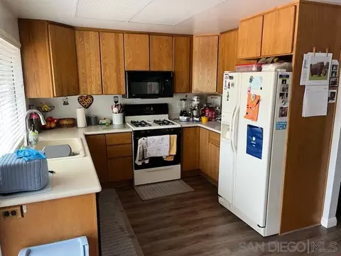 Kitchen - 873 Terra Ln, El Cajon, CA 92019 photo 1 of 1