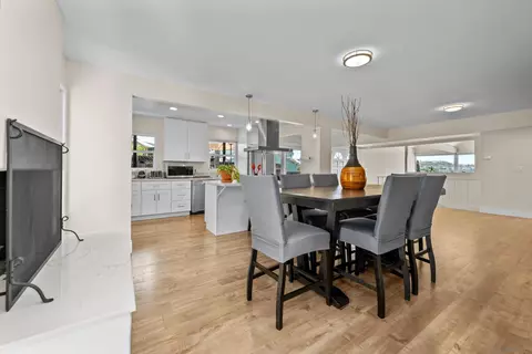 4383 Maple Ave, La Mesa, CA 91941 photo 17
