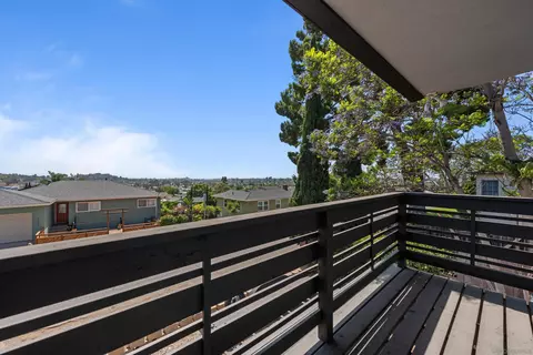 4383 Maple Ave, La Mesa, CA 91941 photo 27
