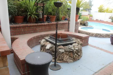 Exterior - 2084 Wind River Rd, El Cajon, CA 92019 photo 7 of 10