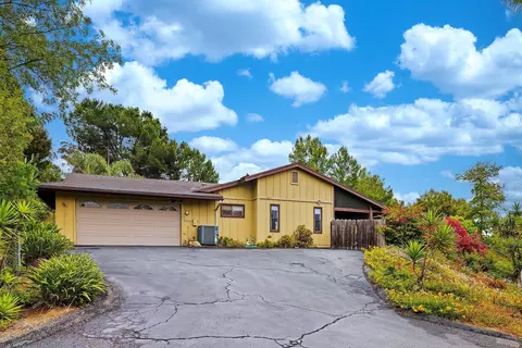 1717 Penasco Rd, El Cajon, CA 92019 photo 2