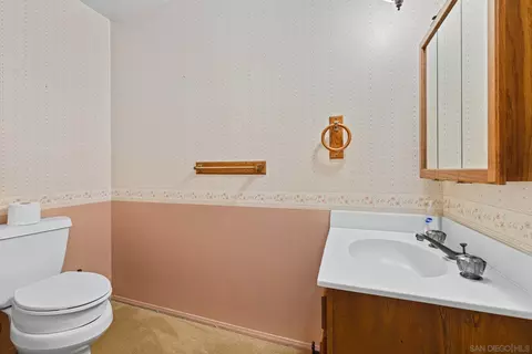 1717 Penasco Rd, El Cajon, CA 92019 photo 13