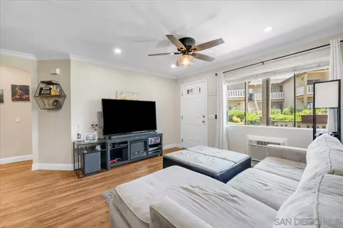 Living - 1423 Graves Ave #144, El Cajon, CA 92021 photo 4 of 4