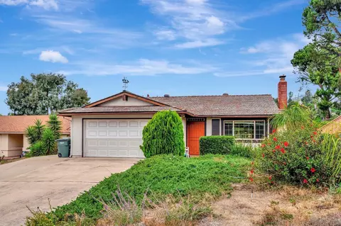 10116 Rayline Way, Spring Valley, CA 91977 photo 2