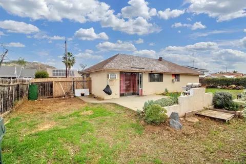 Exterior - 629 Pitman St, Escondido, CA 92027 photo 4 of 5