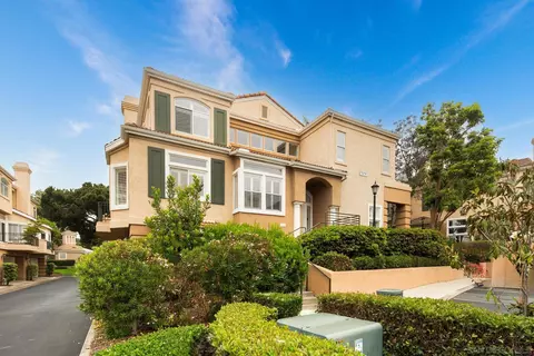 7175 Calabria Ct #A, San Diego, CA 92122