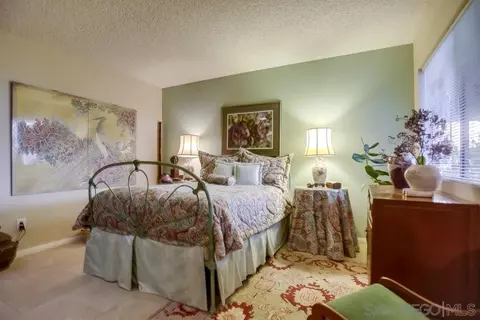 Bedroom - 1010 Turnstone Way, Oceanside, CA 92057 photo 2 of 3